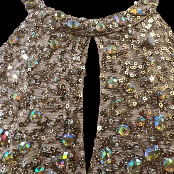 Formal Gown - Picture 5 of 7